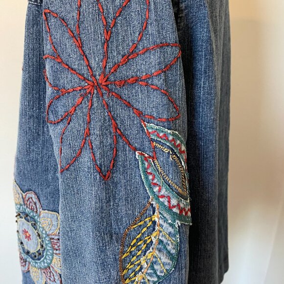 Women's Denim Floral Embroidered Jacket Flower Power - Picture 6 of 10